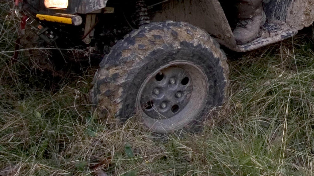 Father, daughter killed in northeast Minnesota ATV crash, sheriff says — WCCO / CBS Minnesota, Medina Community news