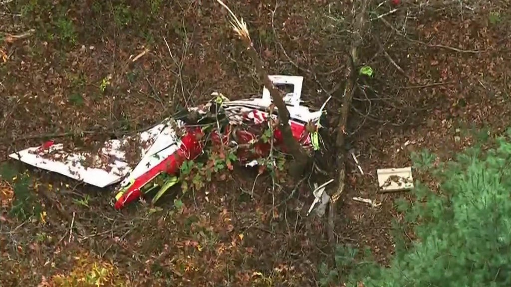 Community mourns pilot among 6 dead in Wisconsin plane crash — WCCO / CBS Minnesota, Medina Dining news