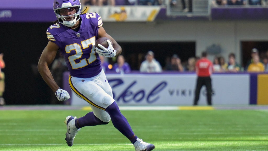 Vikings return RB Jordan Mason from injured reserve after broken thumb kept him out last 4 games — WCCO / CBS Minnesota, Medina Sports news