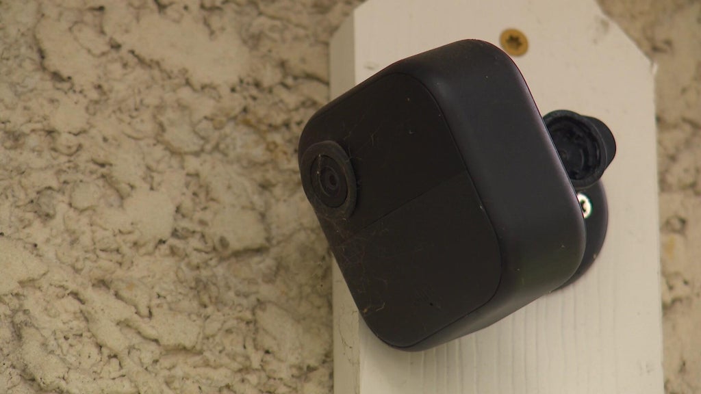 Serial Minneapolis peeping tom has long criminal history, could face more charges — WCCO / CBS Minnesota, Medina Community news
