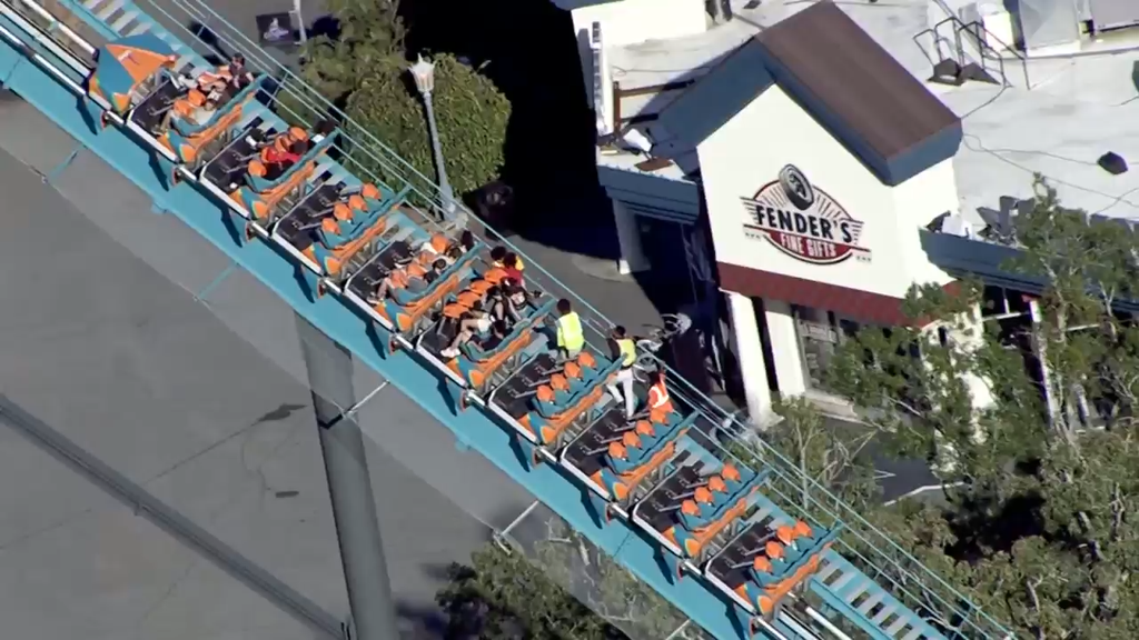Man dies in fall from Six Flags Over Georgia roller coaster, several injured, police and witnesses say — WCCO / CBS Minnesota, Medina Real Estate news