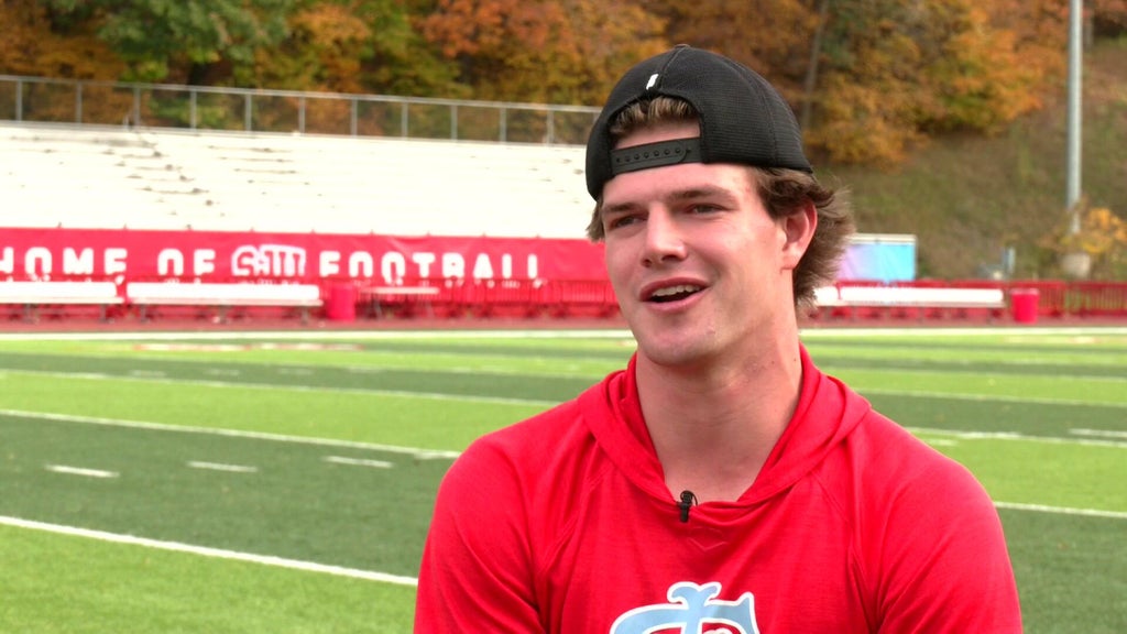St. John's wide receiver Riley Schwellenbach finding success on the gridiron and baseball field — WCCO / CBS Minnesota, Medina Schools news