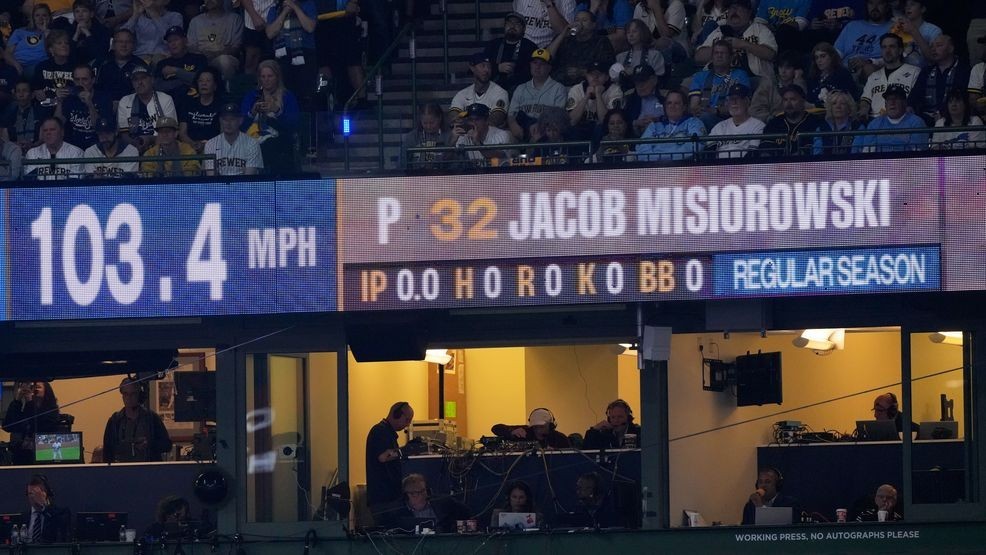 Brewers' Jacob Misiorowski sets World Series velocity record on his first pitch — Fox 11 Green Bay Sports, Medina Sports news