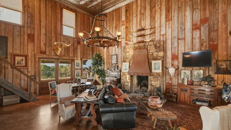 The 264-acre ranch of a beloved western artist is on the market — WFAA (Dallas-Fort Worth), Medina Real Estate news
