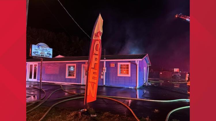 No injuries reported after large building fire at golf cart repair business off US-1 — First Coast News Local, Medina Business news