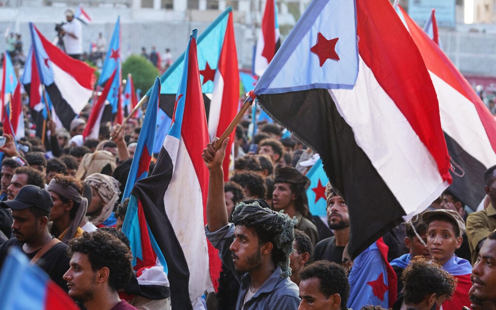 At least 4 killed as Houthis launch missiles at presidential palace in Yemen’s Aden — Times of Israel